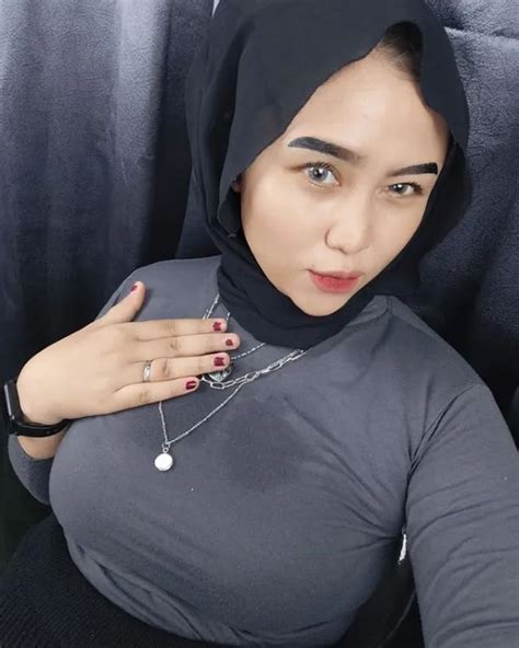 cerita dewasa kuhamili istri baru ayahku · karyakarsa