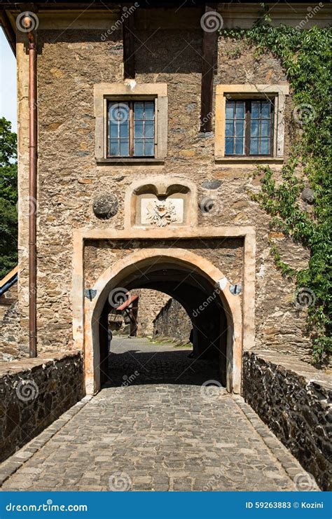 A Porta Do Castelo De Czocha Imagem De Stock Imagem De Europa Menor