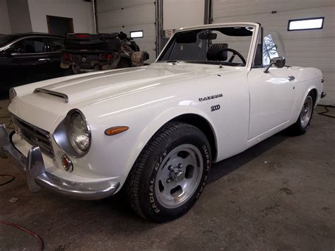 Daily Turismo Topless Classic Datsun Roadster