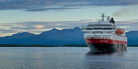 Read 21 hurtigruten kong harald cruise reviews. MS Kong Harald | Hurtigruten´s ships - Hurtigruten