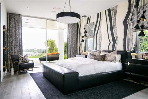30 Black And White Bedroom Design Ideas Hgtv