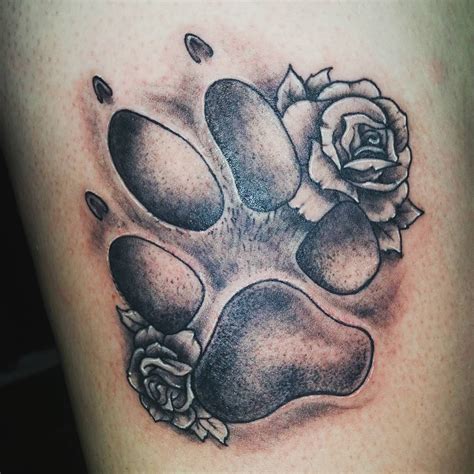 See more ideas about tattoos, dog tattoos, pawprint tattoo. 90+ Best Paw Print Tattoo Meanings and Designs - Nice Trails (2019)