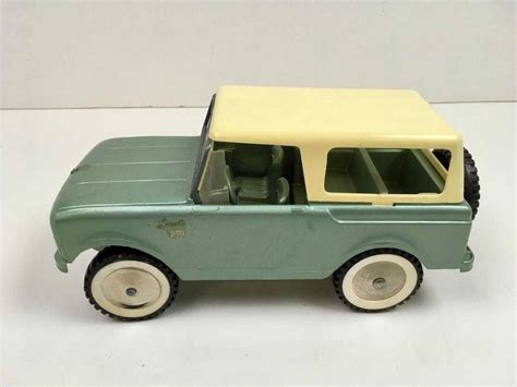 Vintage 1960s International Scout Toy Truck