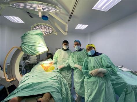 Docentes De Univalle Realizan Novedosa Cirugía Urológica En El Huv Facultad De Salud