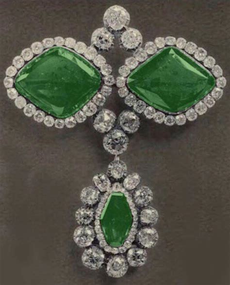 Romanov Emerald Brooch Royal Jewelry Jewels Royal Jewels