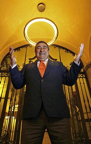 Primero presidió un equipo amateur de coruña, el ural, y en 1988 pasó a ser presidente del real club deportivo de la coruña. Lendoiro: 'Tuve grandes jugadores a los que no les gustaba ...