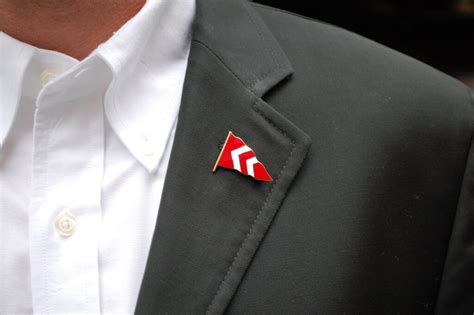 How To Choose The Right Enamel Pin For Your Tuxedo Or Suit 2022 Guide