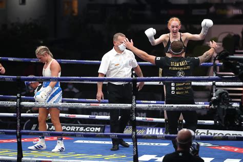 Secondsout Boxing News Main News Shannon Courtenay Vs Rachel Ball Brings The First Upset Of