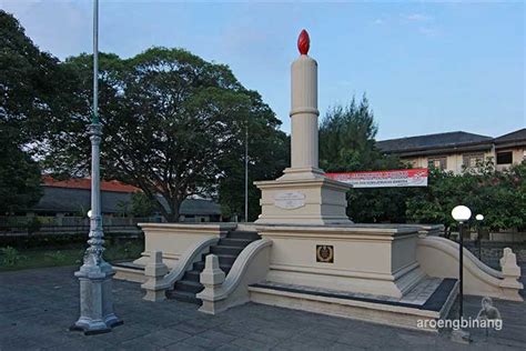 Tugu Lilin Solo