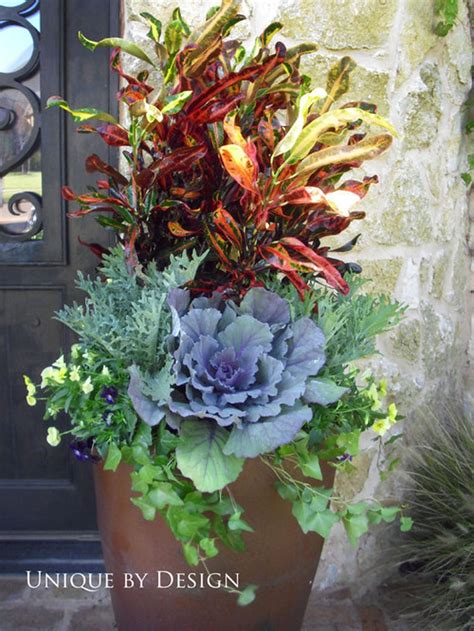 24 Colorful Outdoor Planters For Winter And Christmas Decorations A