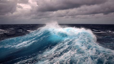 Download Wallpaper 1600x900 Wind Storm Sea Wave Water Hd Background