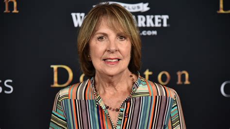 British Icon Of The Week Dame Penelope Wilton The Classy Star Of