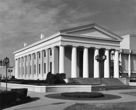DHR - Virginia Department of Historic Resources » 122-0018 Norfolk Academy Building