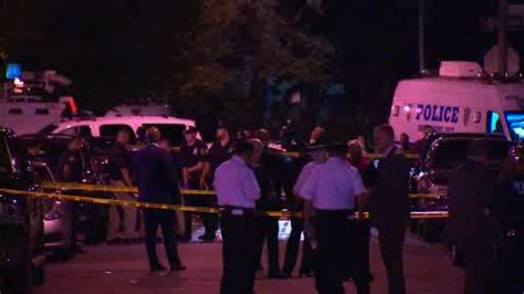 Off Duty Nypd Officer In Bronx Fires Shot During Attempted Robbery
