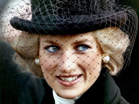 She was the mother of prince william, currently in line for the throne after. Princess Diana Wallpapers Images Photos Pictures Backgrounds