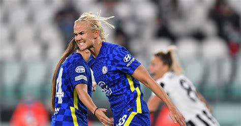 Watch Pernille Harder Makes It 2 1 Chelsea Against Juventus We Aint Got No History