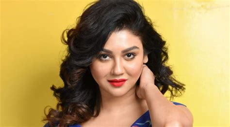 List 30 Most Beautiful Bangladeshi Actresses