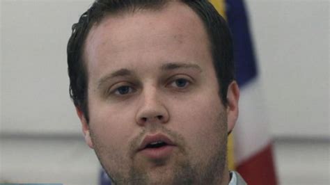 Video Josh Duggar Enters Treatment Center After Ashley Madison Scandal Abc News