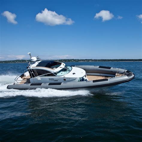 28 (8.5m) rigid inflatable boat by hysucat. Cabin Rib - cabin