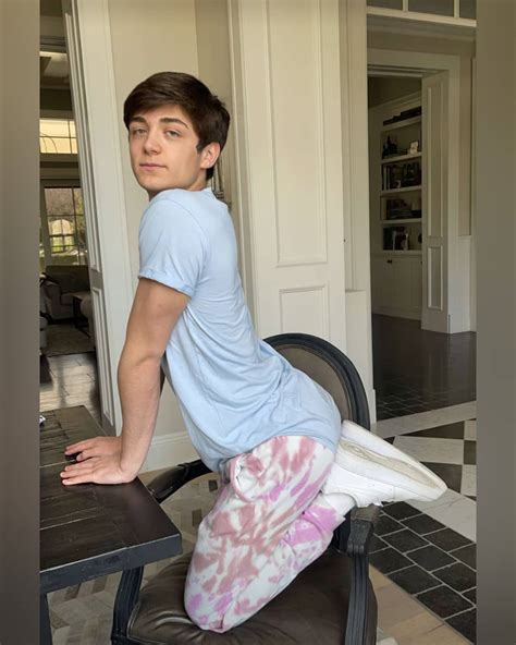 Picture Of Asher Angel In General Pictures Asher Angel 1613259704