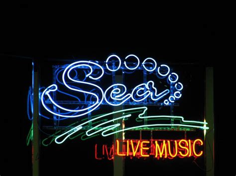 the world s best photos of neon and music flickr hive mind urticariaquotes neon art neon