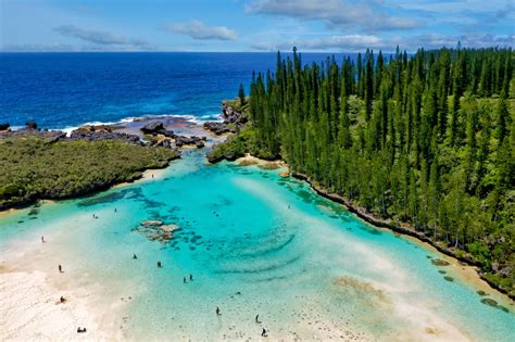 Les îlots De Lîle Des Pins En Nouvelle Calédonie