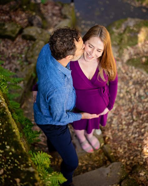 What Is The Best Color To Wear For Maternity Portraits Steven Cotton
