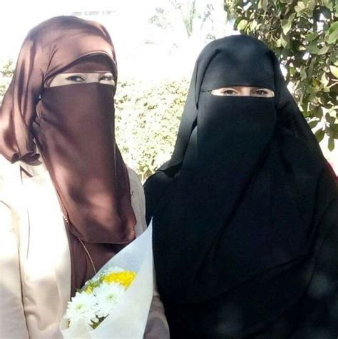 Pin By Alexa June On Elegant Niqab Arab Girls Hijab Niqab Fashion