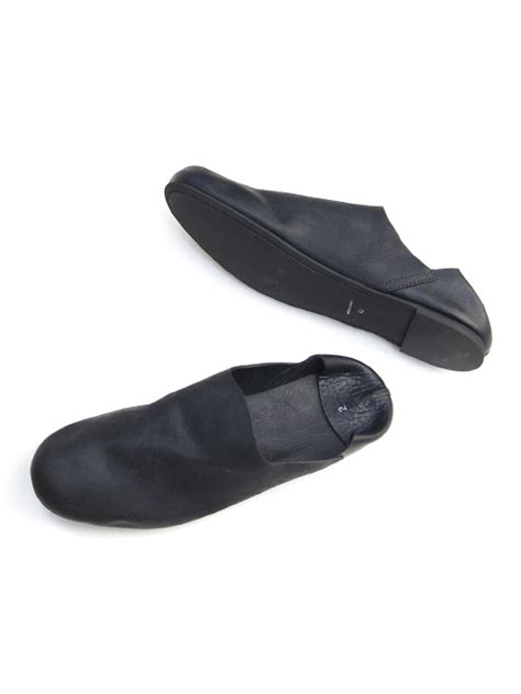 SHELTER TOKYO: AUTTAA | アウッタ // ROOM SHOES (leather shoes / slip-ons) - BLACK | Rakuten Global ...