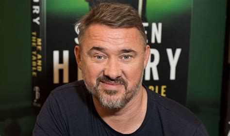 Stephen hendry, mbe (born january 13 , 1969 in south queensferry, edinburgh) is a scottish professional snooker player, whose achievements make him one of the most successful players of the modern era. Stephen Hendry HELL: How snooker star left wife of 19 ...