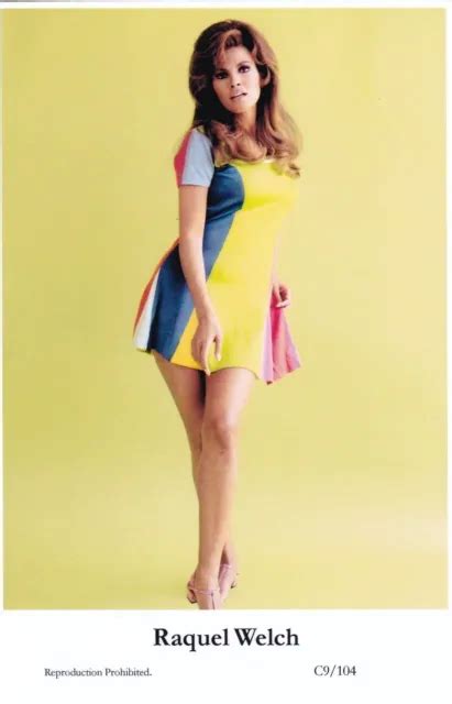 Sexy Raquel Welch Actress Pin Up Photo Postcard Swiftsure Edititon