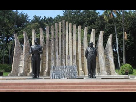 Tugu Proklamasi Monumen Soekarno Hatta Proklamator Kemerdekaan