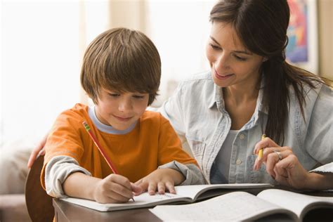 8 Ways To Better Help Your Kids With Homework Each Night