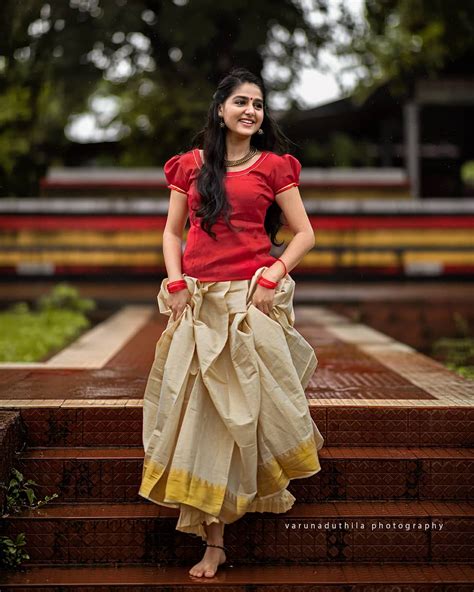 Anaswara Rajan Photos In Kerala Traditional Outfit