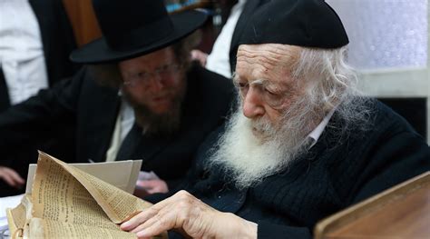 Chaim Kanievsky Haredi Orthodox Rabbi Known As Prince Of Torah Dies