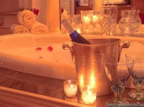 Romantic Valentine S Day Bathroom Ideas 32 Romantic Bath Romantic Bubble Bath Romantic Bathrooms