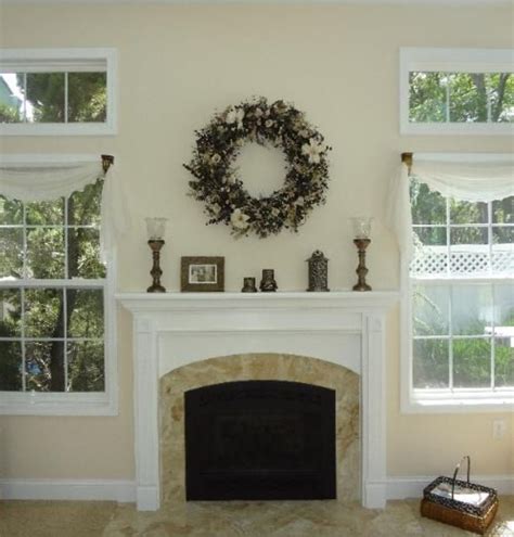 Pin By Amanda Alberico On Living Room In 2022 Fireplace Wreath Above