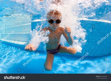Underwater Little Kid Swimming Pool Goggles Stock Photo 149256881