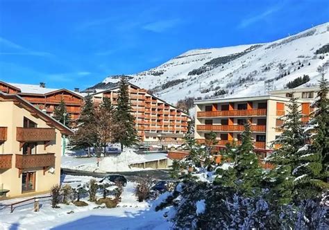 Les 2 Alpes Ski Accommodation Info Best Les Deux Alpes Village Lodgings