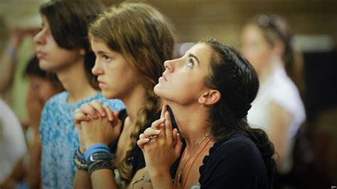 ¿cómo Orar Por Los Jóvenes ¡guía Bíblica Correcta