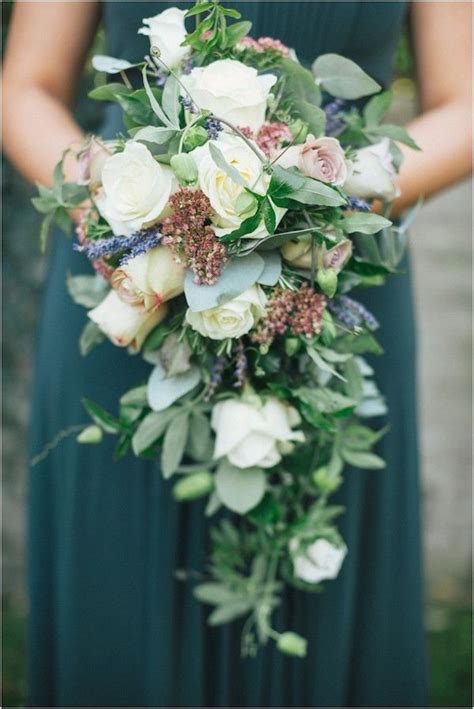 12 Absolutely Gorgeous Cascading Wedding Bouquets Bestbride101
