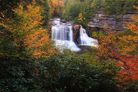 Fileblackwater Falls Autumn Foliage Scenery West Virginia Forestwander Wikimedia Commons