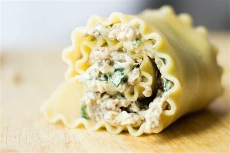 Sausage Spinach And Cream Cheese Lasagna Rolls Spaceships And
