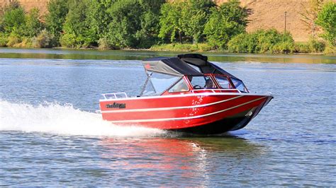 Research 2014 Thunderjet Boats Bulldog 18 On