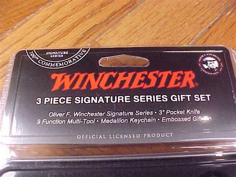 5 x 5 x 3.5cm color: Winchester 3 Piece Signature Knife Set in Gift Tin - Picture 2