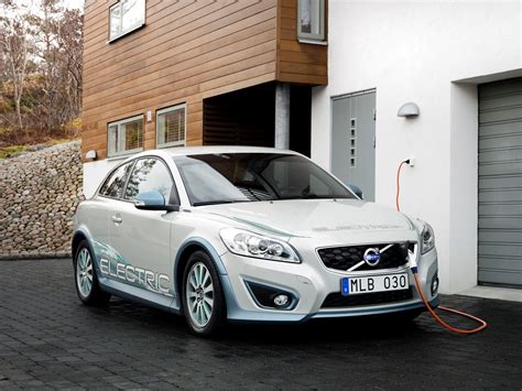 Volvo C30 Electric Hundred Percent Driving Pleasure With Almost Zero Co2 Volvo Cars Global