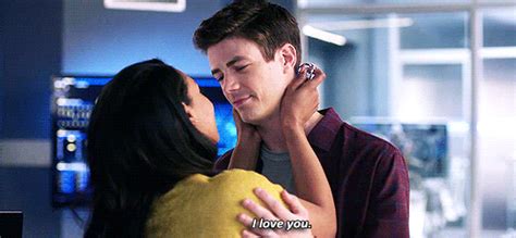 The Flash Grant Gustin Mixed Couples Rachel Berry Think Fast Barry