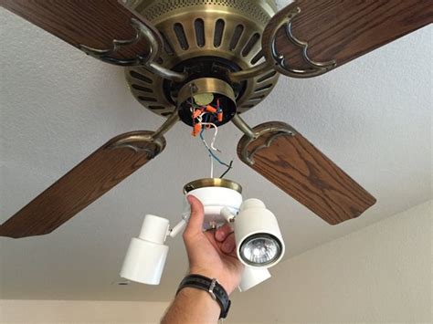 How To Change Light Bulb In Ceiling Fan Simple 5 Step Guide