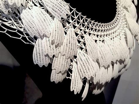 Shapeways Blog - New York Fashion Week 3D Printed Garments Debut