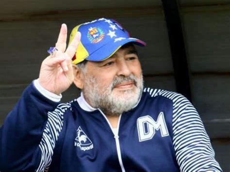 Wow Duit Simpanan Maradona Rp Triliun